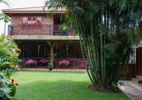 Christina House image 12