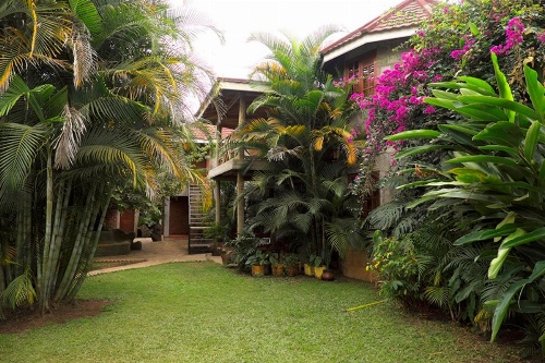 Christina House image 21